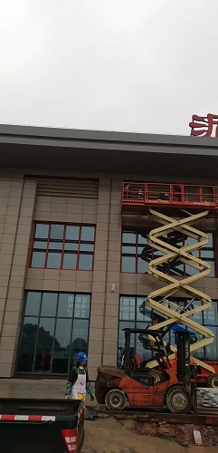 升降机多少钱一台